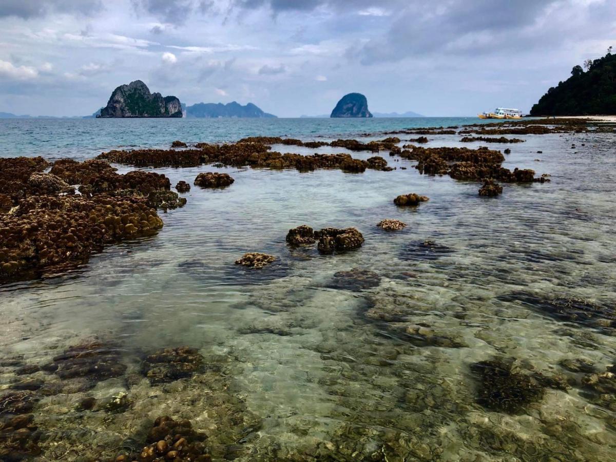 Koh Ngai Sea Open Resort Ngoại thất bức ảnh