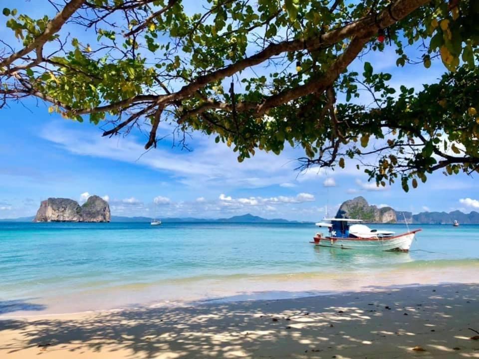 Koh Ngai Sea Open Resort Ngoại thất bức ảnh