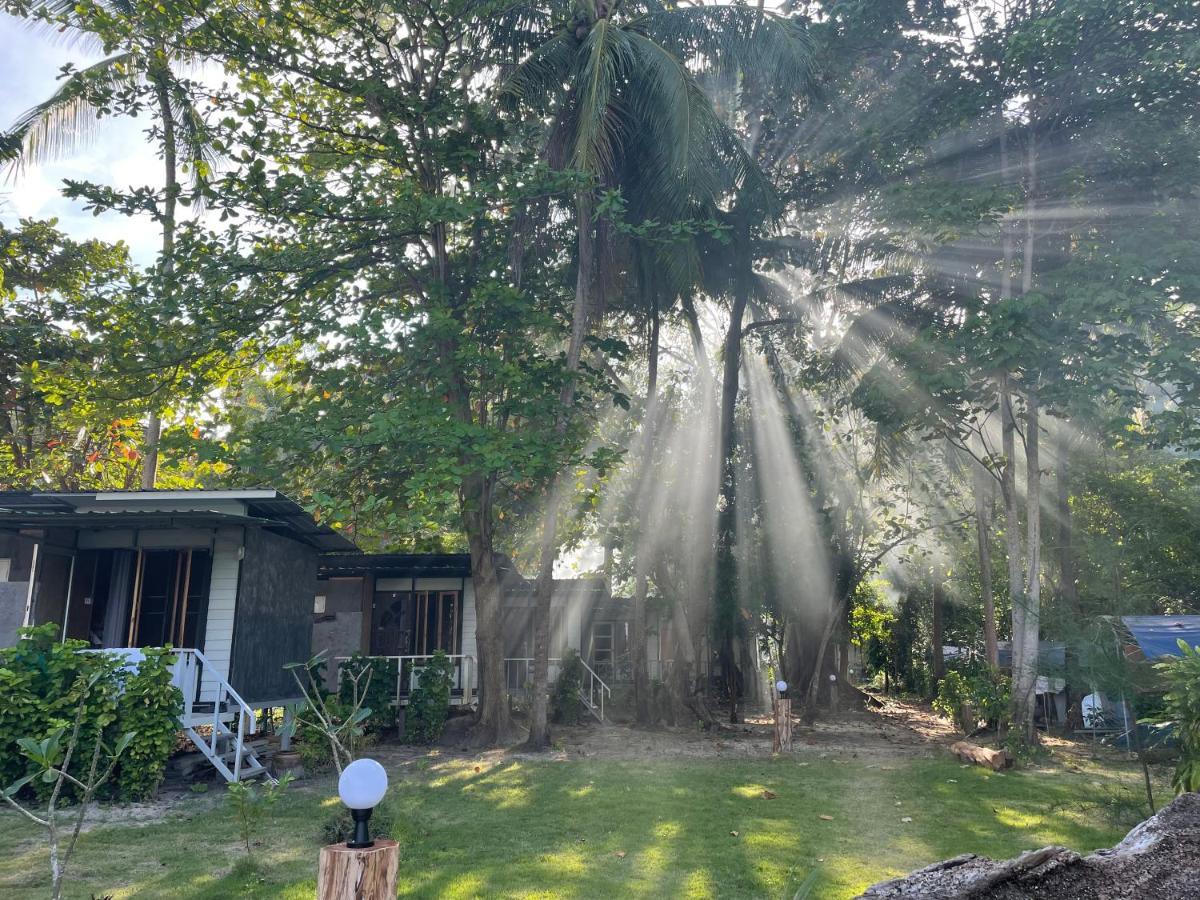 Koh Ngai Sea Open Resort Ngoại thất bức ảnh